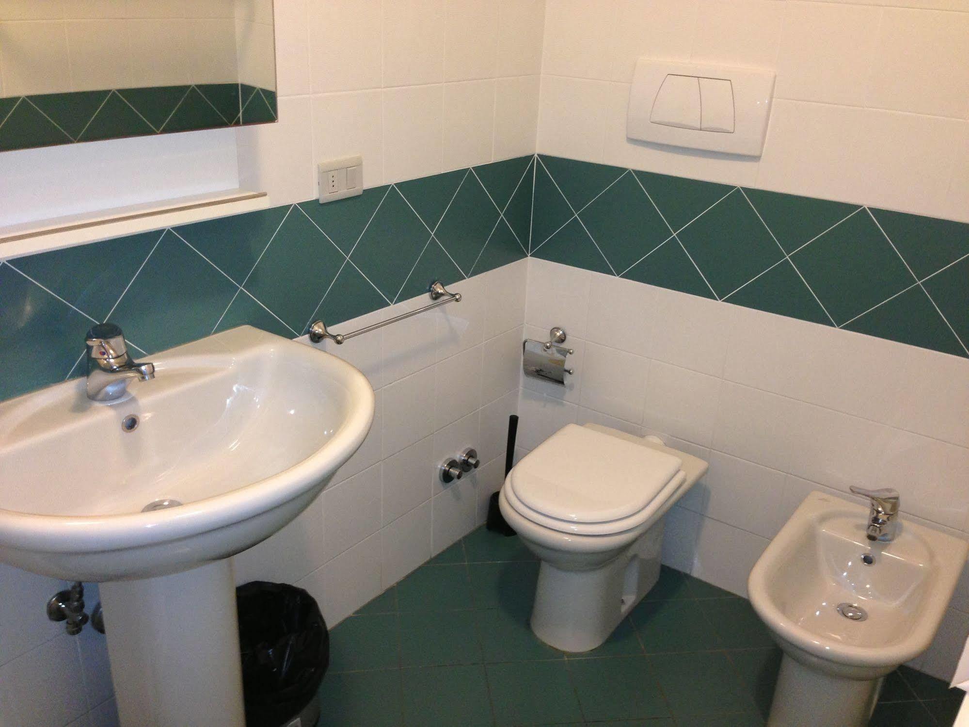 Alex Home Флоренция Екстериор снимка