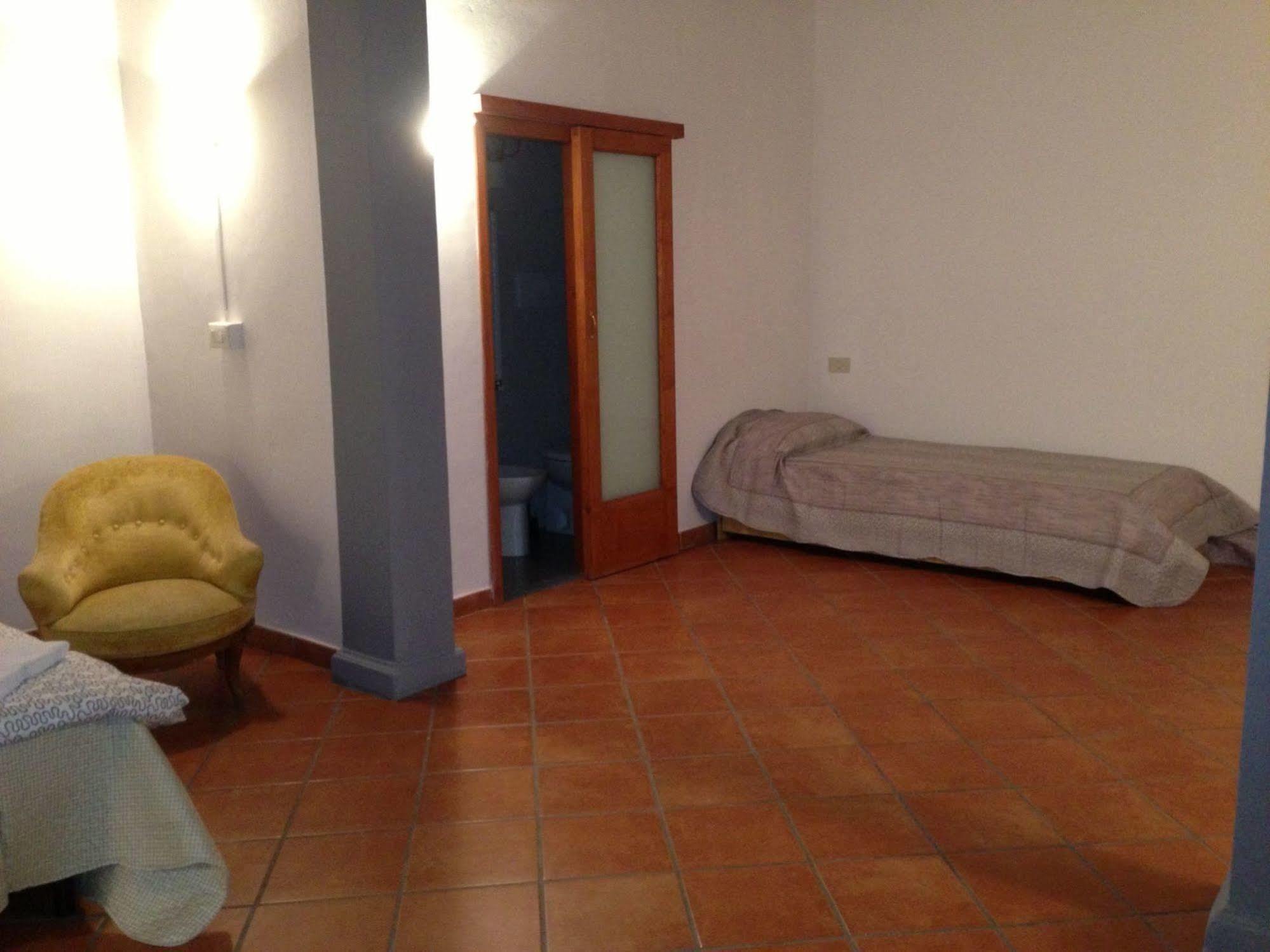 Alex Home Флоренция Екстериор снимка